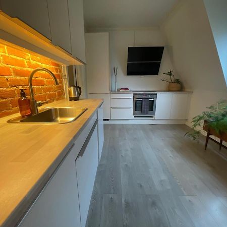 Charming Apartment In Alesund Center With Free Parking Экстерьер фото
